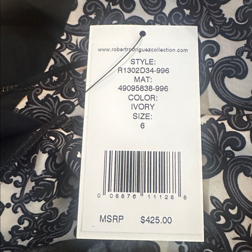 NWT  Robert Rodriquez Black and White Halter Dress - Picture 7 of 7